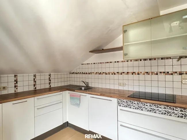 Küche Wohnung Dachgeschoss