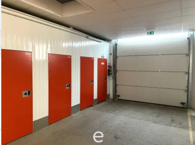 Lagerplätze von rd. 6m² bis rd. 10m² in Enns zum Vermieten! - Bild