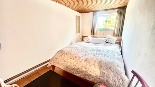 UG-Schlafzimmer.jpeg