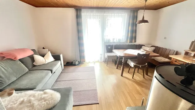 UG-Einliegerwohnung Wohnesszimmer.jpeg