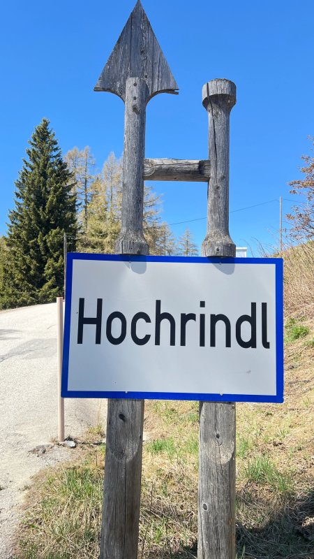 Hochrindl-Ortsschild.jpeg