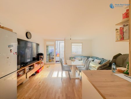 Großzügige 5-Zimmer-Maisonette mit Garten, Terrasse & Tiefgarage in 1220 Wien