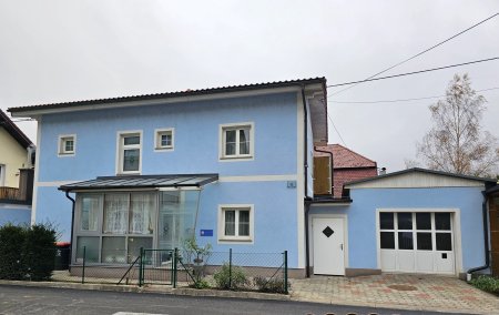 Haus Frontansicht.jpg