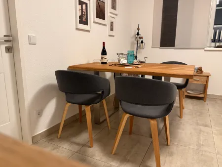 Essbereich in Essküche 1. OG
