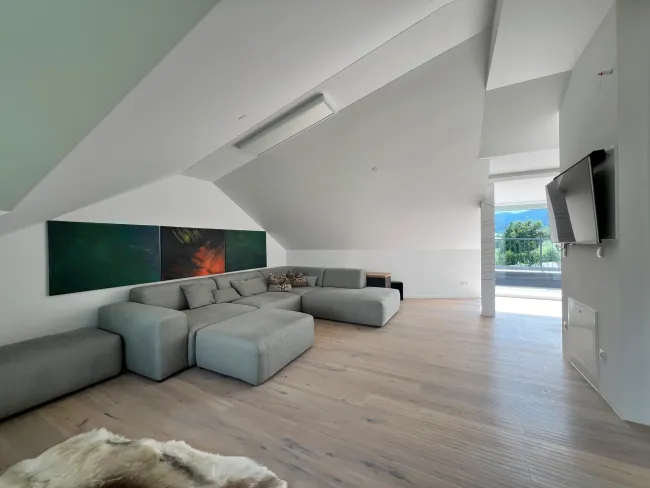 Wohnzimmer-_1_.jpg