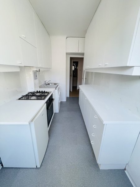 FAMILIENFREUNDLICHE 3 ZIMMERWOHNUNG NÄHE FORTUNA PARK - SONNIG UND RUHIG