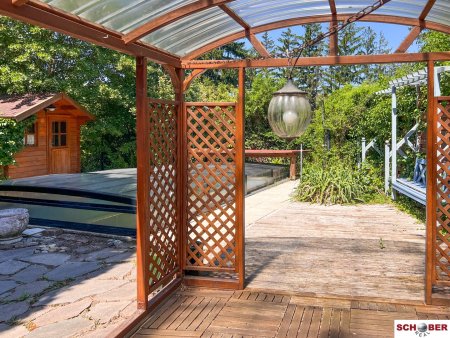 Renovierungsbedürftiges Haus mit Charme in gekuppelter Bauweise