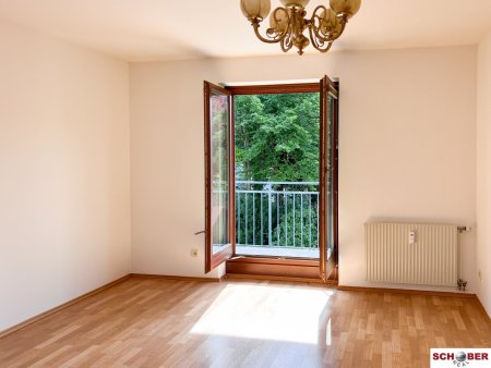Ruhelage mit Balkon, Gartenmitbenutzung, Garagenplatz *Nähe Maurer Hauptplatz*
