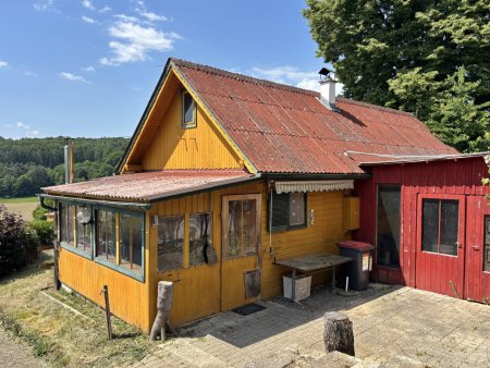 ++ REISE IN DEN SÜDEN ++ Neustift b.GS. !! Nettes Häuschen in wunderbarer Aussichtslage mit ca. 1.780 m2 Eigengrund !!
