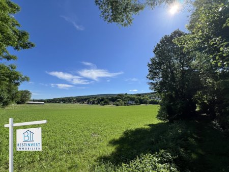 Einzigartiges Grundstück mit baugenehmigten Projekt - ideal für Bauträger als auch für Häuslbauer