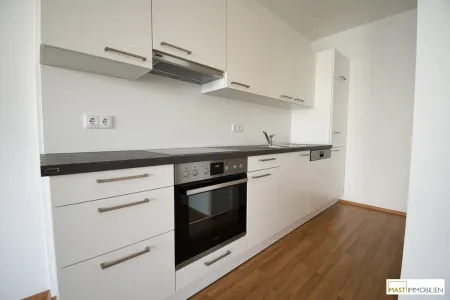 Ab sofort verfügbar - 2 Zimmer Balkon Wohnung inkl. EWE Einbauküche direkt in Spillern - Neubau Bj. 2019