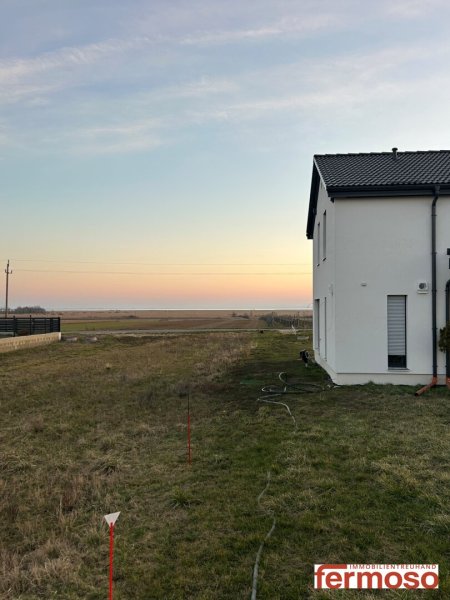 wunderschönes sonniges Baugrundstück mit Seeblick für Ihr Eigenheim am Neusiedlersee