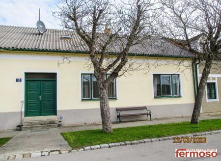 Baugrund 850m² mit altem Bauernhaus und schönem Ausblick in 7141 Podersdorf am See – Ihr Traumgrundstück!