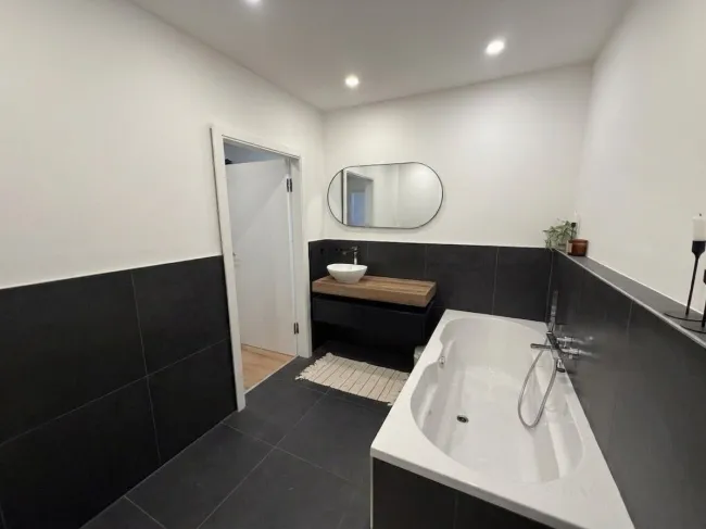 2. OG Badezimmer