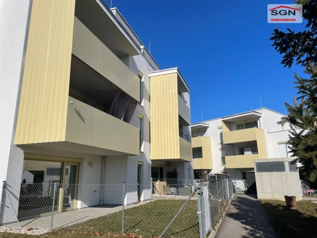 STAFFELMIETE l2-Zimmerwohnung mit Balkon und Tiefgarage - Bild