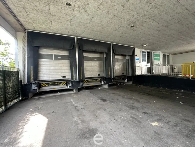 Lagerfläche in Wien ab 1073,45m² zu mieten! - Titelbild