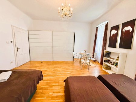 ***NAHE U4/U6 LÄNGENFELDGASSE – GROSSER WOHNRAUM FLEXIBEL TEILBAR***