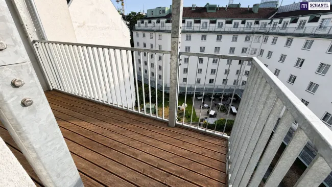 Hofseitiger Balkon