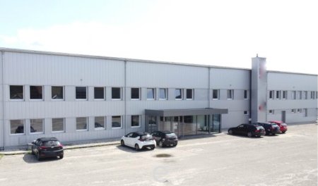Teilbare Lager-/Produktionshalle in Schlatt bei Lambach zu vermieten!