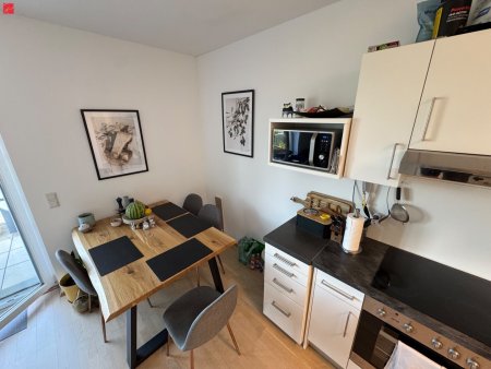 Lichtdurchflutete Dachgeschoss - Wohnung mit großer Terrasse!
