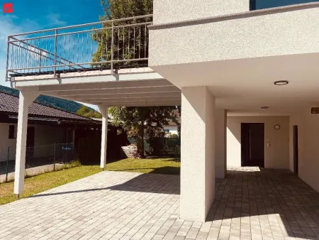 Modernes Wohnjuwel in traumhafter Ruhelage mit Seeblick