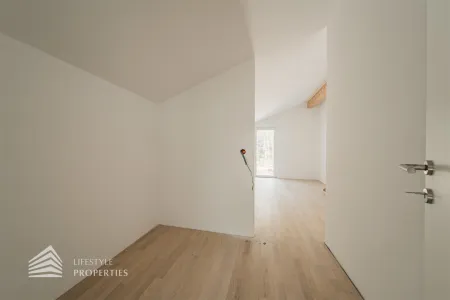 Fantastische 4-Zimmer Maisonettewohnung mit Balkon und Loggia