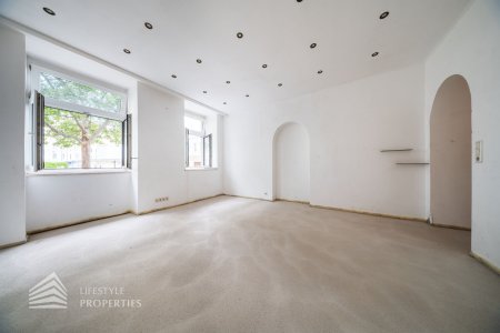 Geschäftslokal mit Lager direkt am Karmelitermarkt – ca. 46 m² im historischen Wiener Stilaltbau by Lifestyle Properties