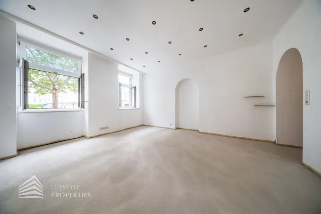 Geschäftslokal mit Lager direkt am Karmelitermarkt – ca. 46 m² im historischen Wiener Stilaltbau by Lifestyle Properties