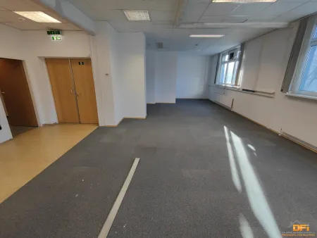Großzügiges Büro in guter Lage nahe U6 & Handelskai