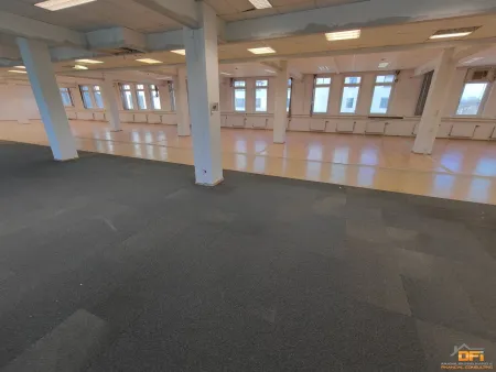Großzügiges Büro in guter Lage nahe U6 & Handelskai