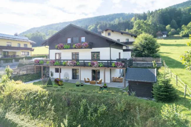 Exklusives Wohnen am Ossiachersee mit Seezugang! - Titelbild