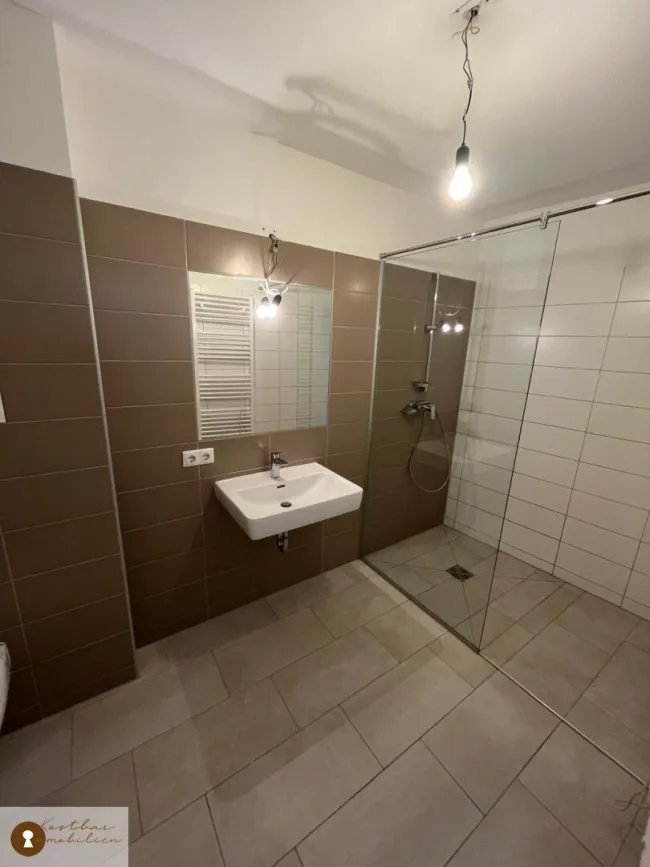 Höchst originelles & sehr schönes 1 Zimmernest in der Griesgasse zur Miete. - Bild