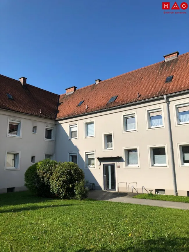 Auf der Suche nach der ersten eigenen und gut leistbaren Wohnung? Wir haben sie! Kompakt, praktisch, preiswert und sofort verfügbar! - Titelbild