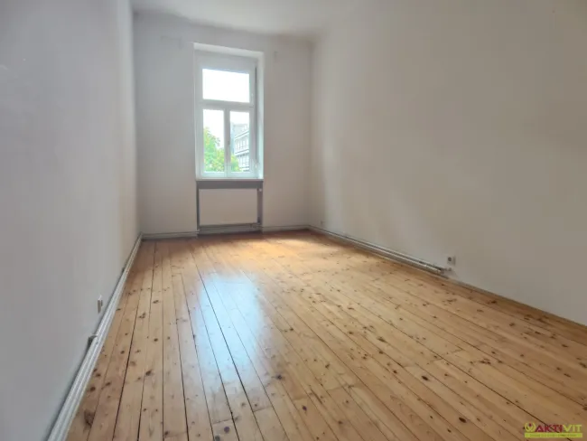 Zinshaus in Graz-Jakomini mit acht Wohneinheiten und Ausbaupotenzial! - Bild