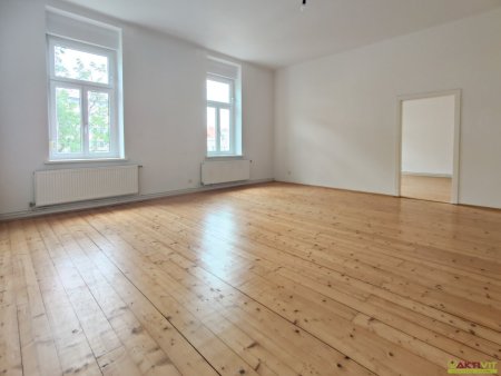 Zinshaus in Graz-Jakomini mit acht Wohneinheiten und Ausbaupotenzial!
