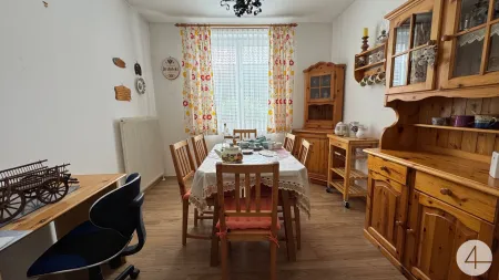 Stüberl / Kinderzimmer EG