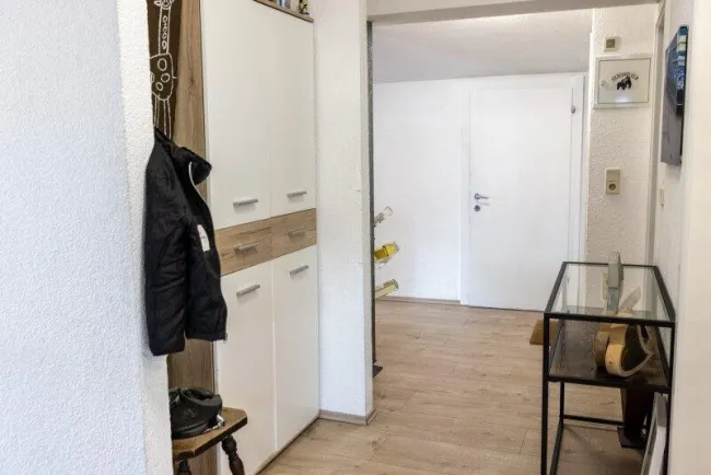 Flur mit Garderobe