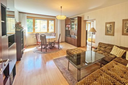 Wohn-Esszimmer Richtung Schlafzimmer