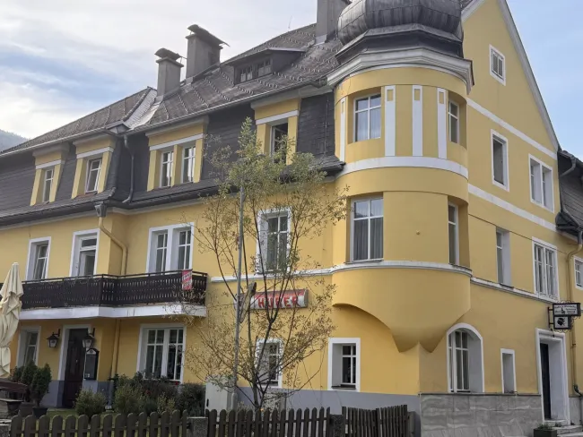 Historisches 3 Sterne Hotel am See in Kärnten mit 14 Zimmern und Top-Ausstattung - Ihr neues gastronomisches Paradies! - Titelbild