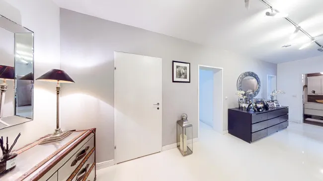 HOCHWERTIGE 4-ZIMMER-EIGENTUMSWOHNUNG MIT BALKON UND GARAGENSTELLPLATZ IM HERZEN MARGARETENS - Bild