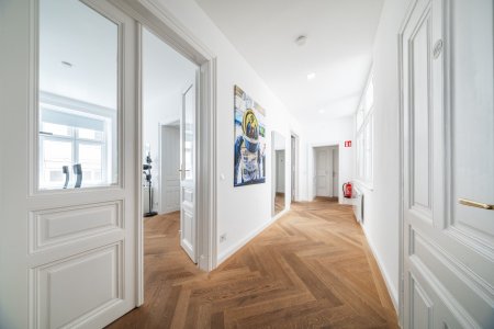 ALL-INCLUSIVE - REPRÄSENTATIVES BÜRO IN BESTLAGE – DIREKT AM GRABEN NÄHE STEPHANSDOM