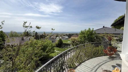 Wohnen über den Dächern von Eisenstadt – Villa mit spektakulärem Fernblick | ZELLMANN IMMOBILIEN