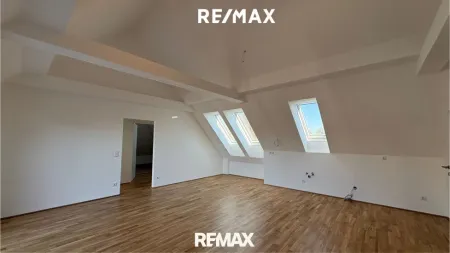 Neue Dachgeschosswohnung mit 101 m² in Oberweis zu mieten!