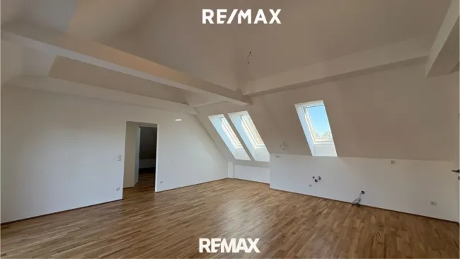 Neue Dachgeschosswohnung mit 101 m² in Oberweis zu mieten! - Bild