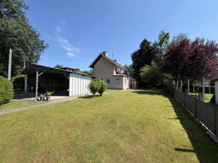 Charmantes 4-Zi-Haus in Vöcklabruck (Am Altmannsberg) mit Terrasse, Stellplätzen & Einbauküche!