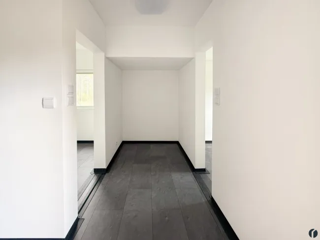 Zugang zu Zimmer 1 und Zimmer 2