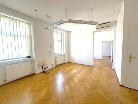 BÜRO/PRAXIS IN TOPLAGE - BEIM STADTPARK