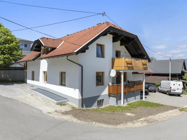 Faaker See-Pogöriach: 2-Zimmer-Wohnung in sonniger Lage - Top 6 - Titelbild