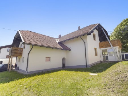 Faaker See-Pogöriach: 3-Zimmer-Wohnung in sonniger Lage - Top 4