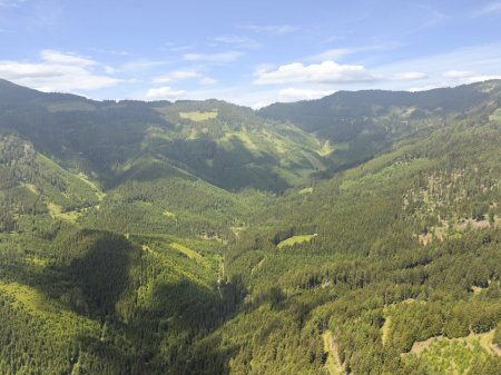 Ein Tal nur für Sie - Exklusives Naturanwesen mit Eigenjagd